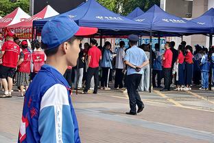 路威回忆园区经历：我们都不想去 有人还说快船没夺冠该怪我